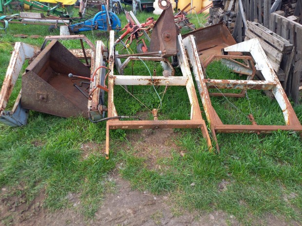 Homlokrakod tbb darab