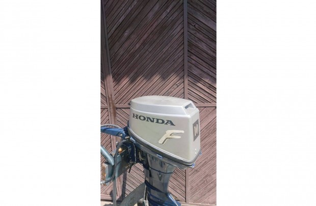 Honda 10 Le. 4 ütemű ,rövid csizmás szervizelt motor