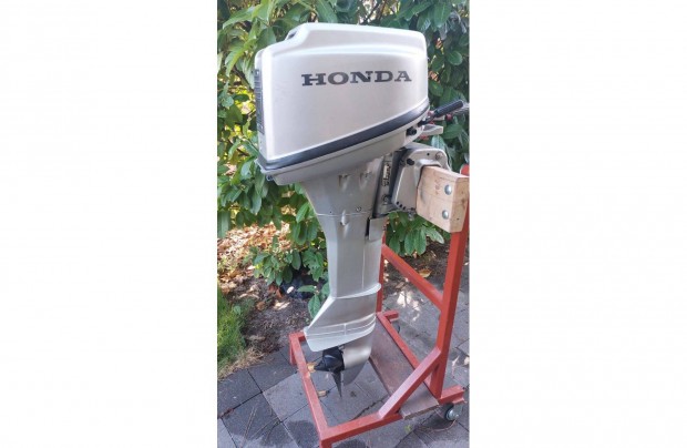 Honda 10 lers, hossz csizms 4 tem csnakmotor