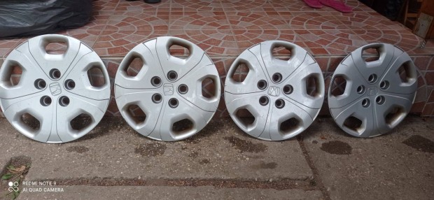 Honda 15" gyri dsztrcsa elad