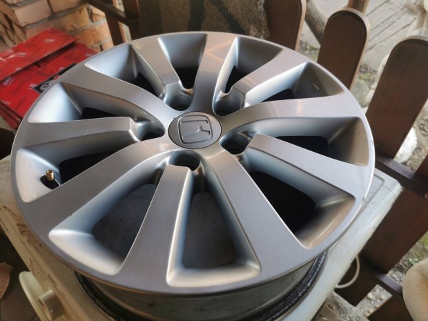 Honda 16"-os 5*114,3 Alufelni Gyri 