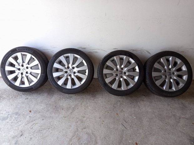 Honda 17" Nyári Alufelni