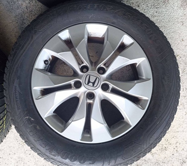 Honda 17" gyári 5x114,3 cr-v alufelni felni