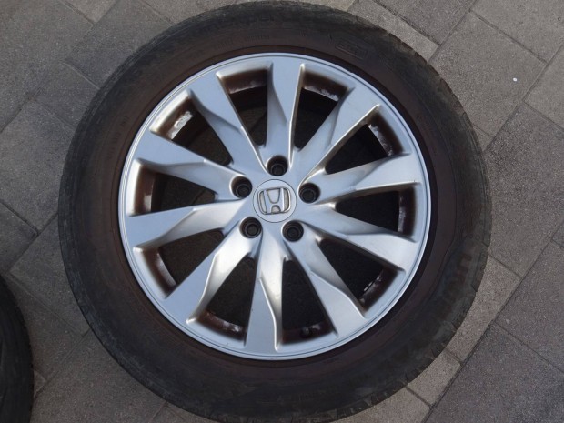 Honda 18" 5x114,3 ET50 gyári alufelni 225/60R18 nyári CR-V Accord stb
