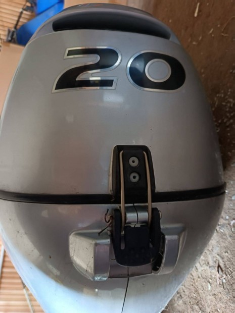 Honda 20 l�er�s cs�nakmotor
