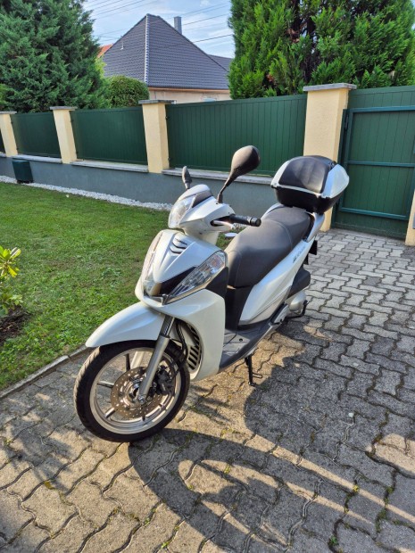 Honda 300i magyorszgi