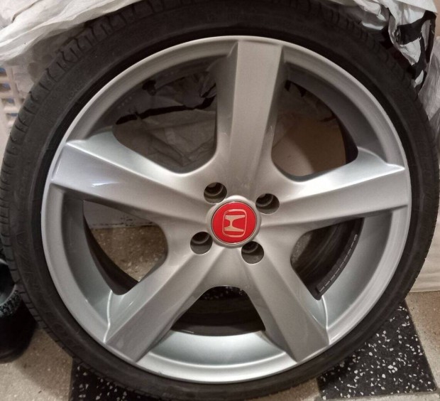 Honda 4X100 Alufelni 17 coll 225/45 x17 gumikkal ET38