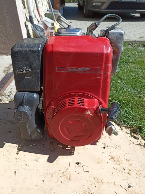 Honda 4 T motor