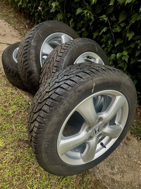 Honda 5x114.3 R16 205/55 R16 Téli szett!
