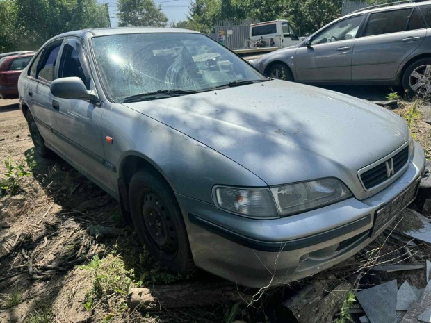 Honda Accord 1.8 -F18A- bontott alkatrészek
