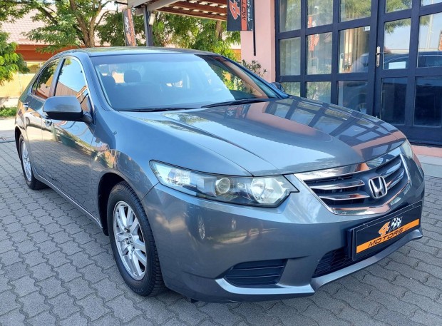 Honda Accord 2.0 S Els Tulajdonostl. Gyri F...