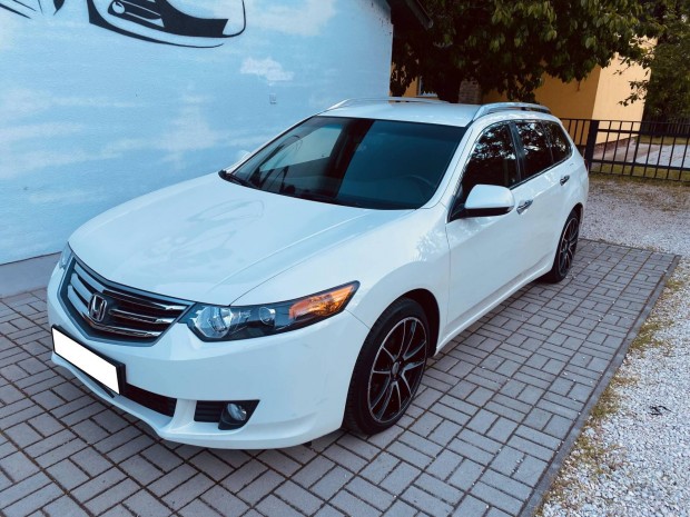 Honda Accord Tourer 2.2 CRD Elegance 185.000 km...