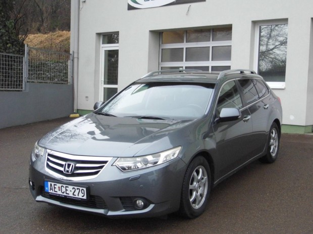 Honda Accord Tourer 2.2 CRD Lifestyle Szerv�k�n...