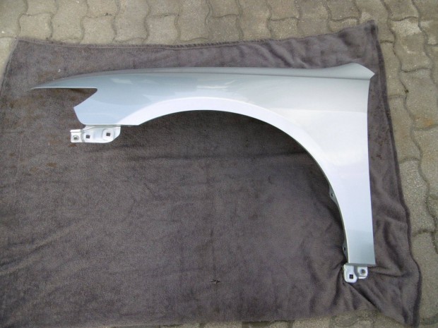 Honda Accord VII Ezüst Bal Első Sárvédő