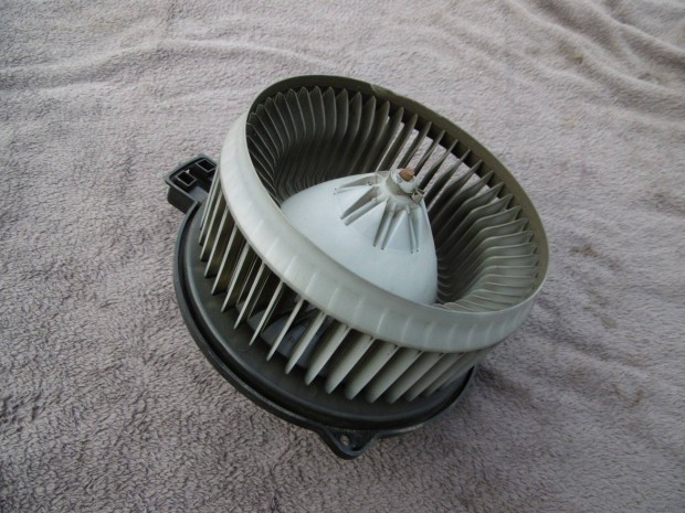 Honda Accord VII Szellztet Ventiltor, Ftmotor