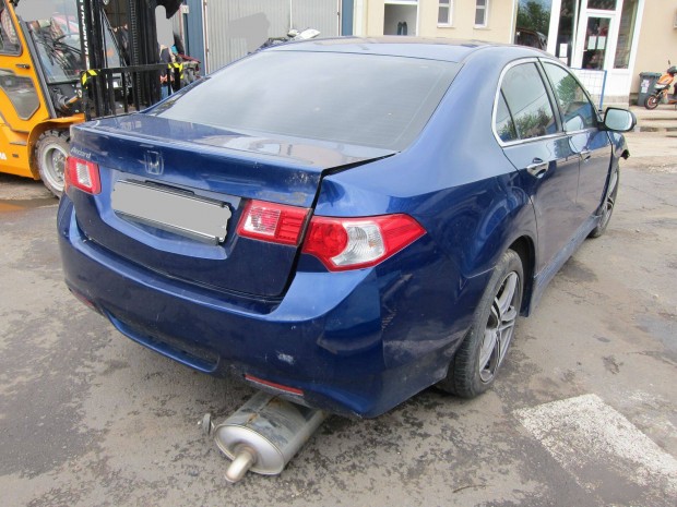 Honda Accord bontott alkatrszek