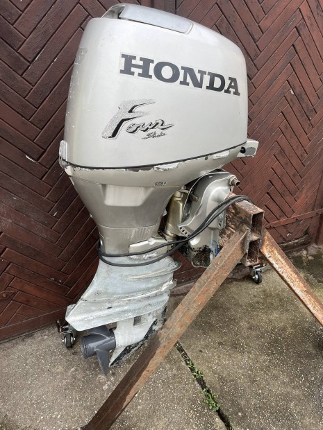 Honda BF40 ngytem csnakmotor hajmotor trimmes