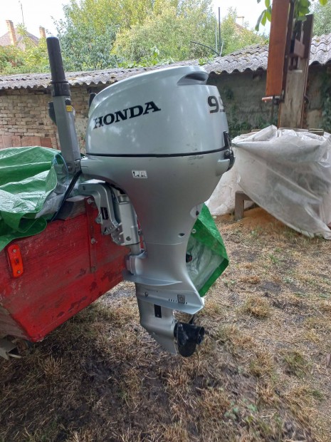 Honda BF9.9 DK4 csónakmotor