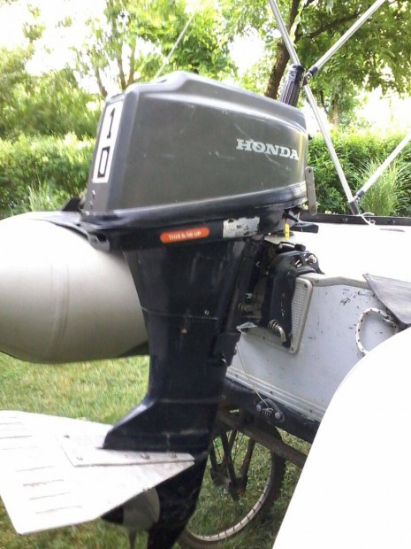 Honda B 100 as n�gy�tem� cs�nak motor