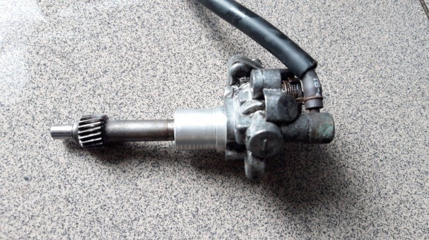 Honda Bali olajpumpa