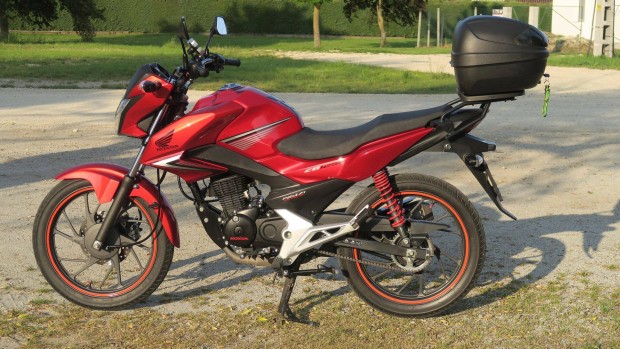 Honda CB125F, megbízható, takarékos, kitűnő!