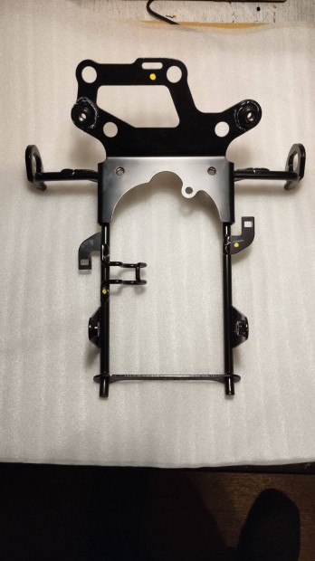 Honda CB500F 19'- fejidom konzol gy�ri �j