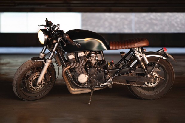 Honda CB750F cafe racer