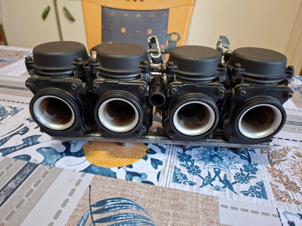 Honda CBF600N karbur�tor