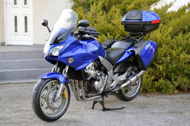 Honda CBF 1000 ABS.2-Tulaj.Rengeteg Extra.Srl...