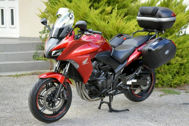 Honda CBF 1000 ABS.2-Tulaj.Sok Extra.Srlsmen...