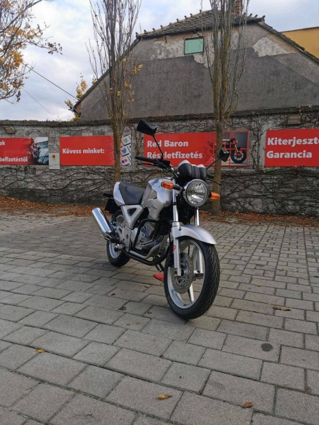 Honda CBF 250 rsos RED Baron Garancival! 0 F...