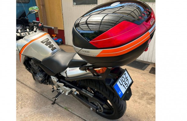 Honda CBF 600