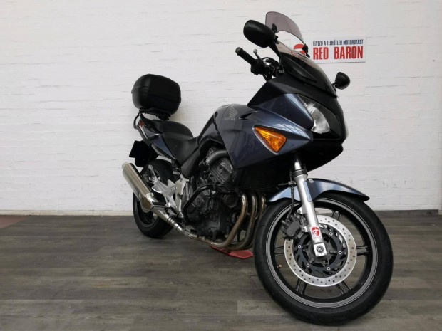 Honda CBF 600 rsos RED Baron Garancival!