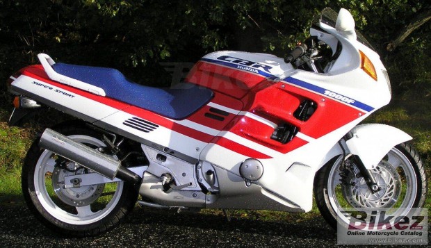 Honda CBR 1000F bontott alkatrszek