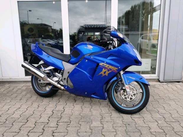 Honda CBR 1100 XX rsos RED Baron Garancival!