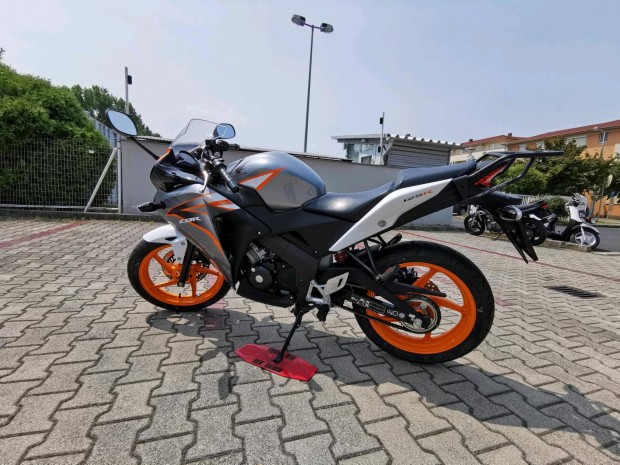 Honda CBR 125 R