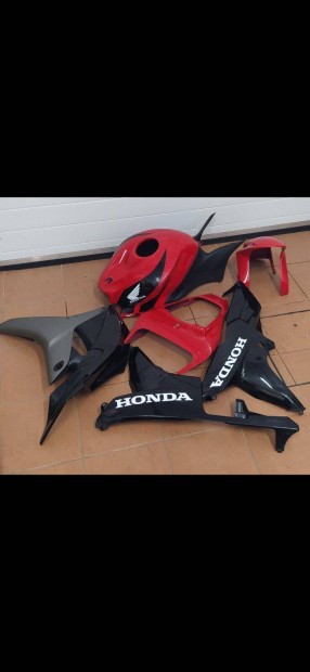 Honda CBR 600RR idomok elad!