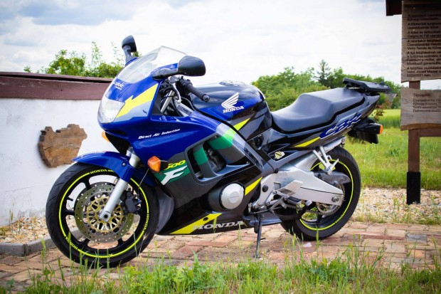 Honda CBR 600 F3