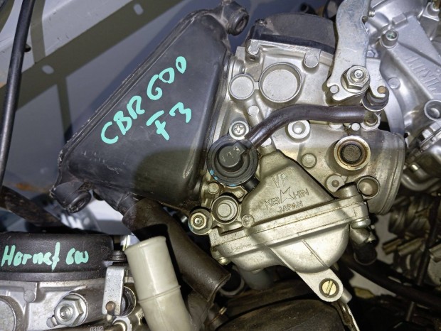Honda CBR 600 F3 idomok , karburtor