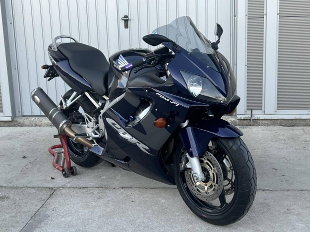 Honda CBR 600 F4