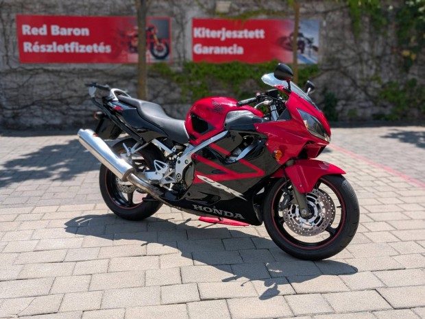 Honda CBR 600 F4 rsos RED Baron Garancival!