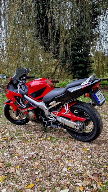 Honda CBR 600 F4i