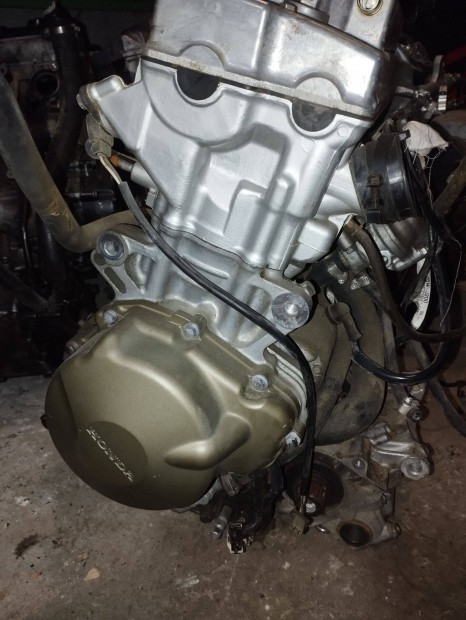 Honda CBR 600 F4i alkatrsz