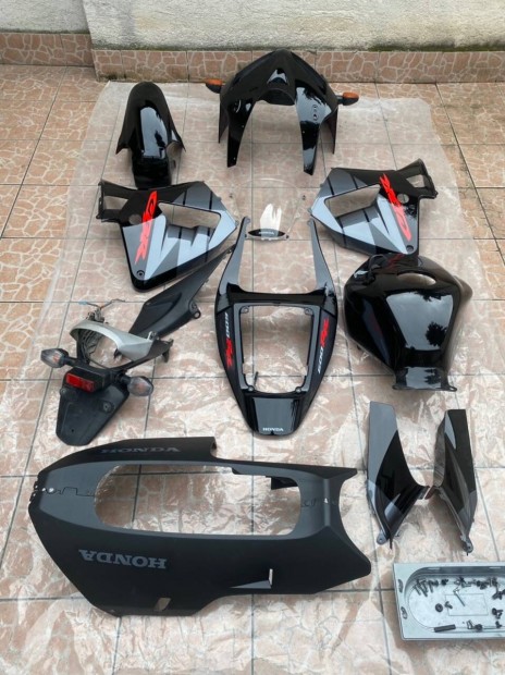 Honda CBR 600 RR 2005-06 gyri idomszett