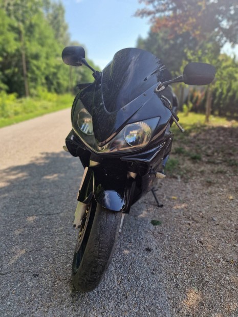 Honda CBR 600 egyben alkatrésznek