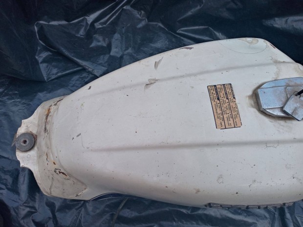 Honda CBX 650 alkatrsz tank