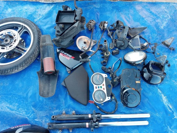 Honda CB 450 alkatrsz PC17