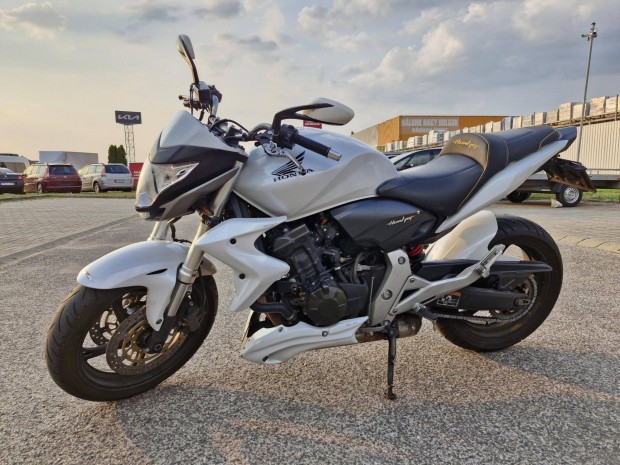 Honda CB 600 F (Hornet) 12 Hnap Garancia