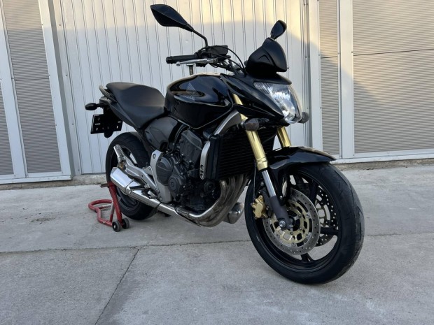 Honda CB 600 F (Hornet) Gyri. 15000KM!!! jszer