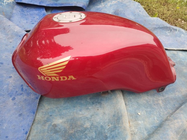 Honda CB 750 Sevenfifty alkatrsz , tank